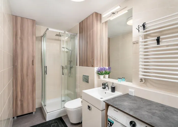 Apartwro 3th - Przy Dworcu Glownym Pkp, Balkon, Garaz, Rowery *