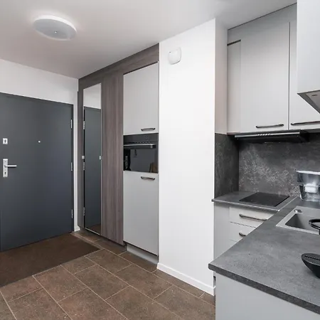 Apartment Apartwro 3th - Przy Dworcu Glownym Pkp, Balkon, Garaz, Rowery *